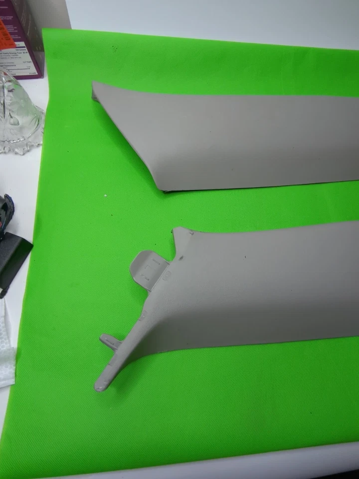 Moldura de pilar parabrisas del lado izquierdo del conductor Scion Xb 2006 OEM 62212-52110 Foto 3 de 4