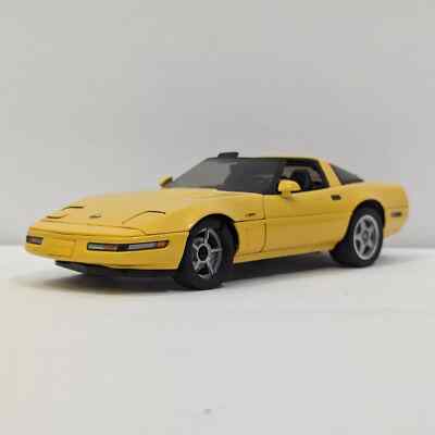 danbury mint 1/24 diecast 1995 Chevrolet Corvette ZR1, yellow, Box