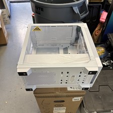 Lian Li Lancool 205m Mesh Tempered Glass Micro-ATX Mid-Tower Computer Case White