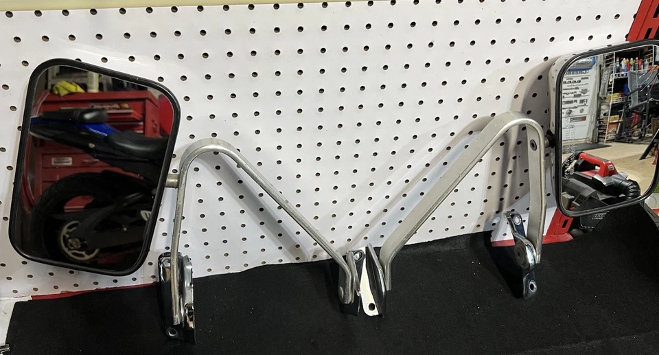 OEM 80-96 Ford F150 F250 Bronco Side View Mirrors Upper Mount Style Set Mirror - Image 4 of 4