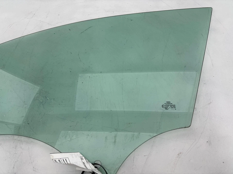 Audi A4 S4 2009-2011 puerta delantera izquierda lado del conductor ventana vidrio OEM Foto 3 de 4