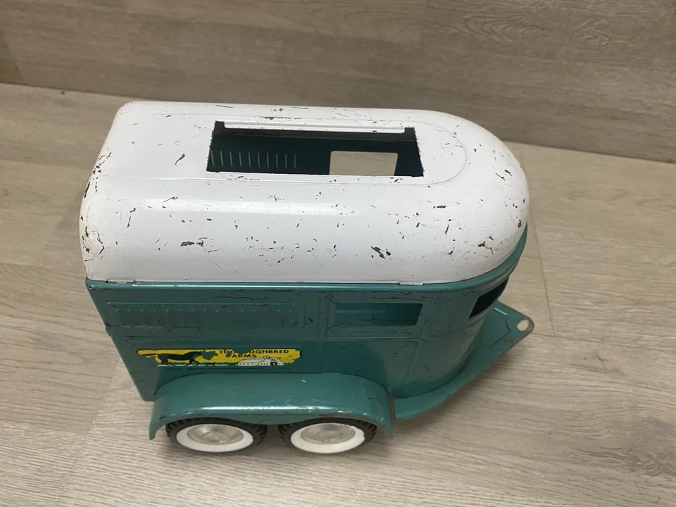 Vintage Nylint Horse Trailer Toy - Thoroughbred Farms - Tin Litho - Image 3 of 4