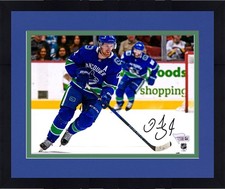 Framed Daniel Sedin Vancouver Canucks Signed 8