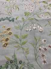 Nina Campbell Parvani Almora fabric 93cm