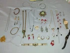 Lot Of 29 Piece's Of Vintage 1900s Costume/Estate Jewelry Mixed