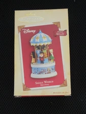 VINTAGE 2004 HALLMARK DISNEY SMALL WORLD WINDUP MUSIC & MOVEMENT ORNAMENT NIB