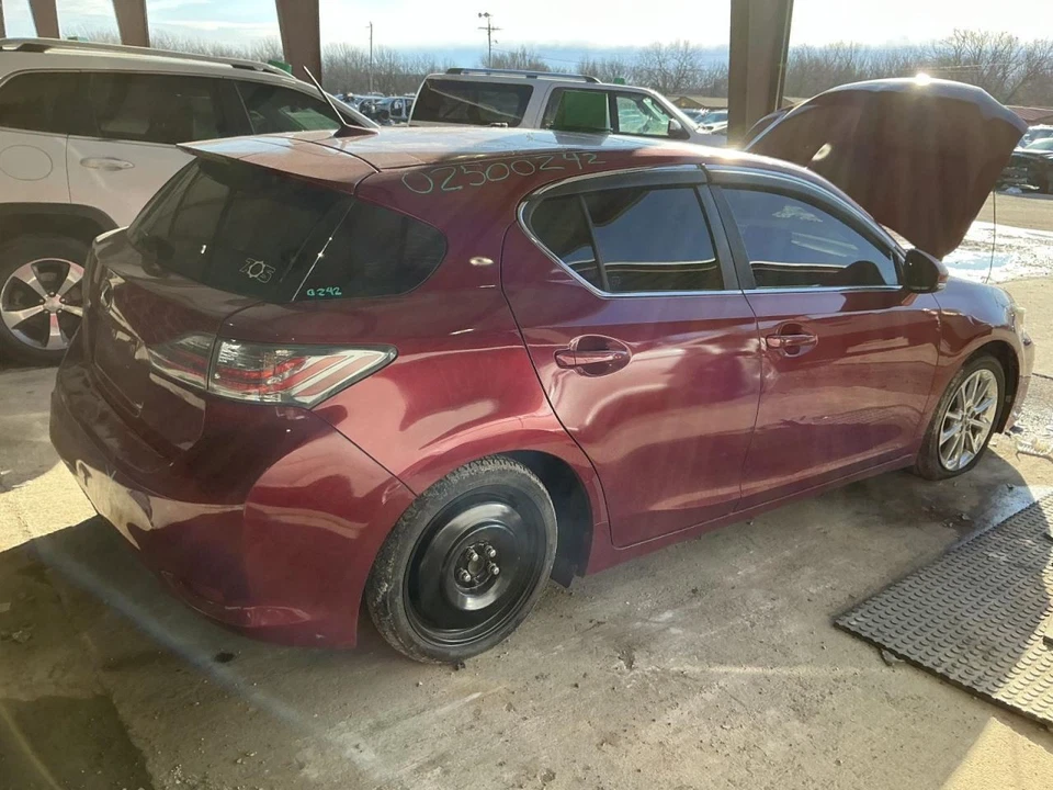 Radiator Inverter Electric Fits 11-17 LEXUS CT200H 4794176 Foto 2 de 4