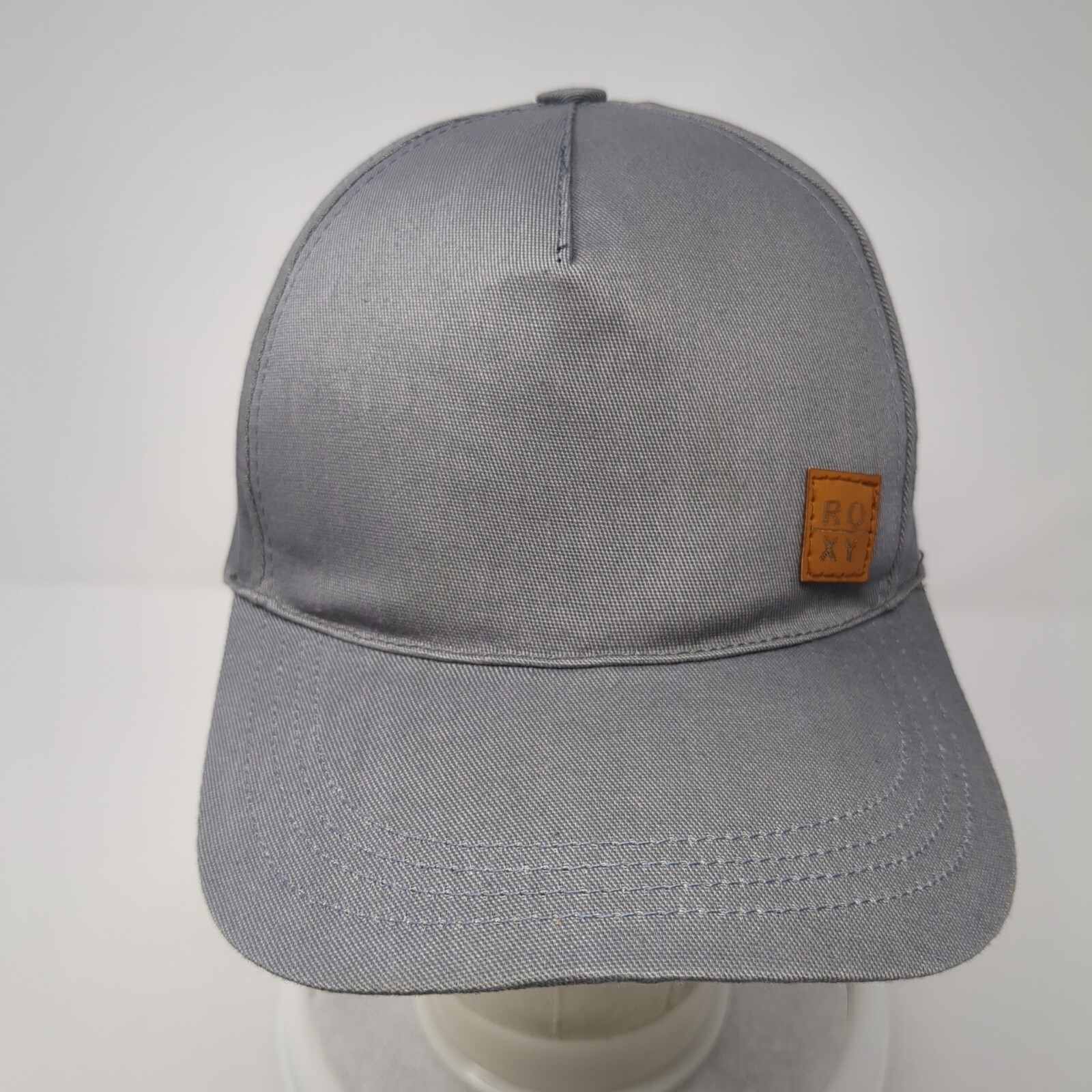 Roxy Leather Patch Strapback Hat Gray One Size Ad… - image 2