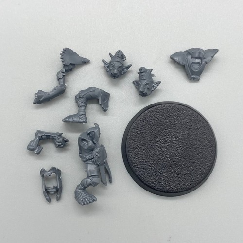 Blood Bowl - Chaos Dwarf Team Zharr-Naggrund Ziggurats singles (6C1) - Picture 5 of 10