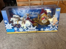1998 DISNEY ROYAL HOLIDAY CINDERELLA, HORSES  CARRIAGE - In Box