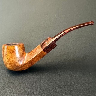 ENGLISH ESTATE PIPE: DUNHILL 42151 CHESTNUT 1982