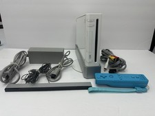 Nintendo Wii RVL-101 USA White Console Bundle w/Cables, Sensor  Controller