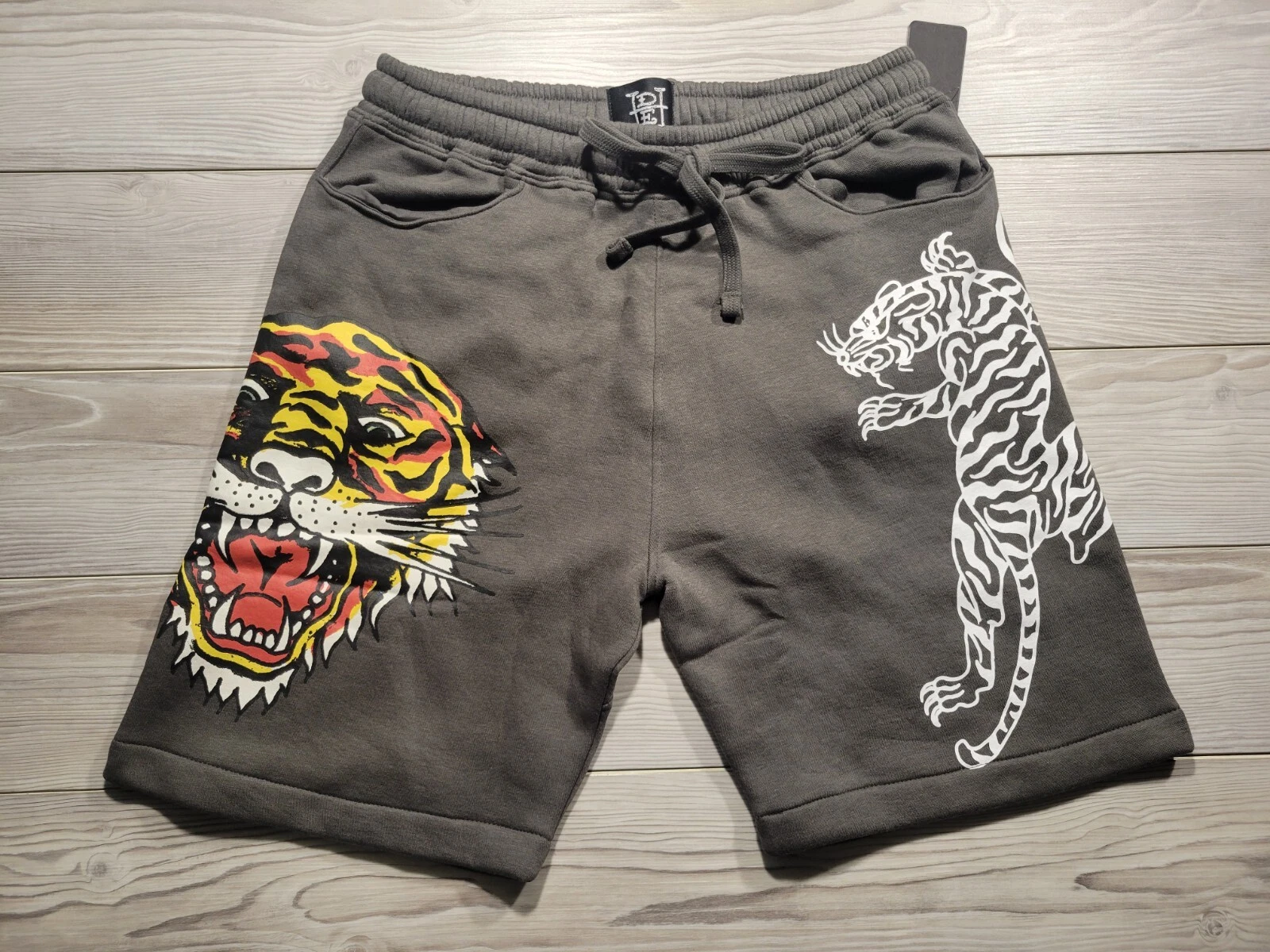 Ed Hardy Tiger Graphic Sweat Shorts Charcoal Gray Drawstring Men's Size S Urban