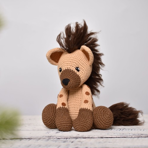 Hyäne gehäkelt Wildtier Amigurumi handgefertigtes Kuscheltier Plüschtier Puppe hochwertig - Bild 7 von 8