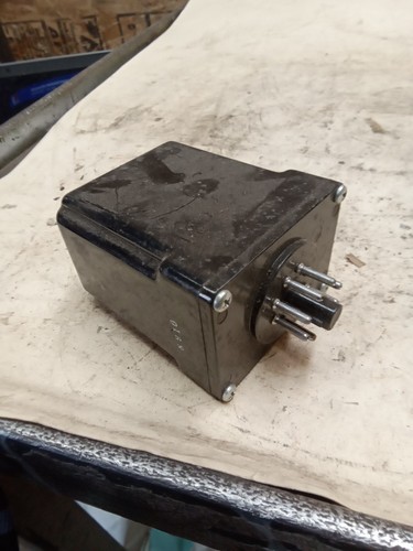 Midex Time Delay Relay 715-413AQ0A1 - Picture 4 of 6
