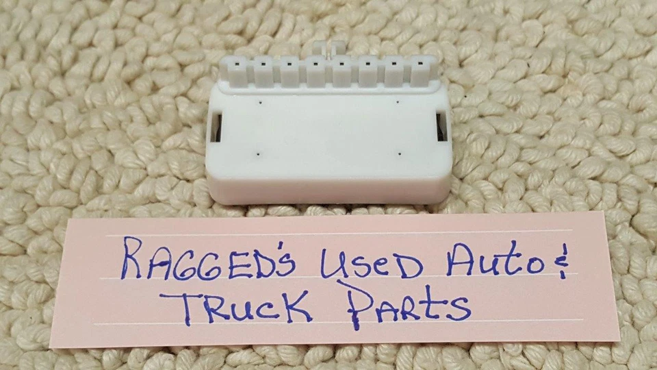 1998 GMC K1500 4.3L Knock Module GM Part No.: 16208961 - Image 2 of 3