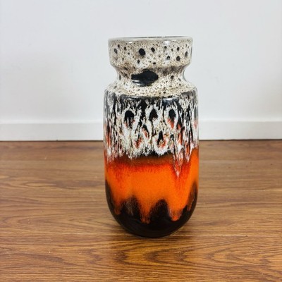 BLUE MOUNTAIN POTTERY ''Apollo'' Lava Glaze Vase #850, Canada
