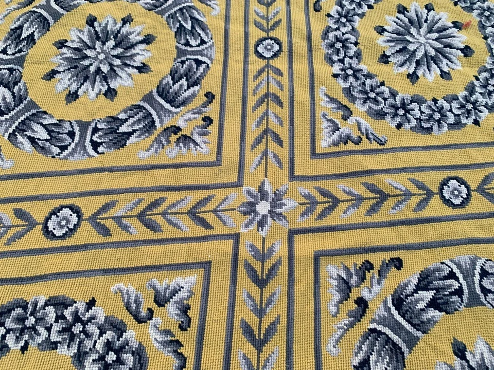 Vintage French Style Aubusson Needle point Chain Stitch Rug 3x5 ft Free Ship - Image 2 of 4