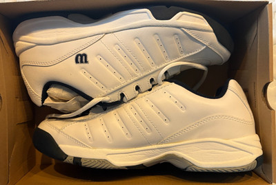 Wilson WRS2960 Men 8.5 US White/Blue Leather Sneaker Advantage Court II WornOnce
