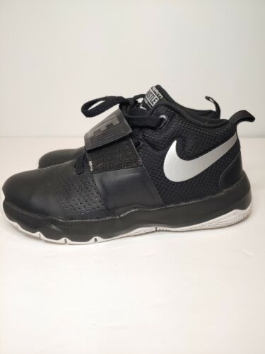 nike team hustle d8 black