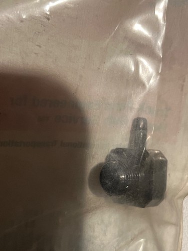 Lote de 2 en paquete nuevo OEM genuino International BLOCK 437692C1 - Imagen 3 de 4