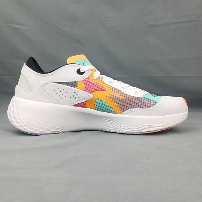 DEITスニーカー　サイズ39 Nike Air Jordan Delta 3 Low Nitro Luka Doncic Multicolor DX1800