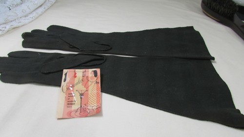 Crescendoe Black Leather Tailored of Wonder Fabric Size 7" Length 14" - Picture 3 of 6
