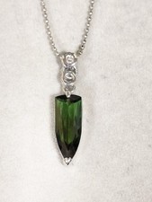 Green tourmaline necklace in platinum