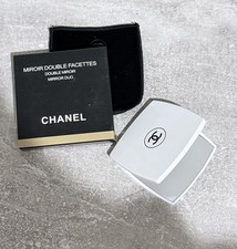CHANEL Mirror Duo Compact Double Facette Makeup White