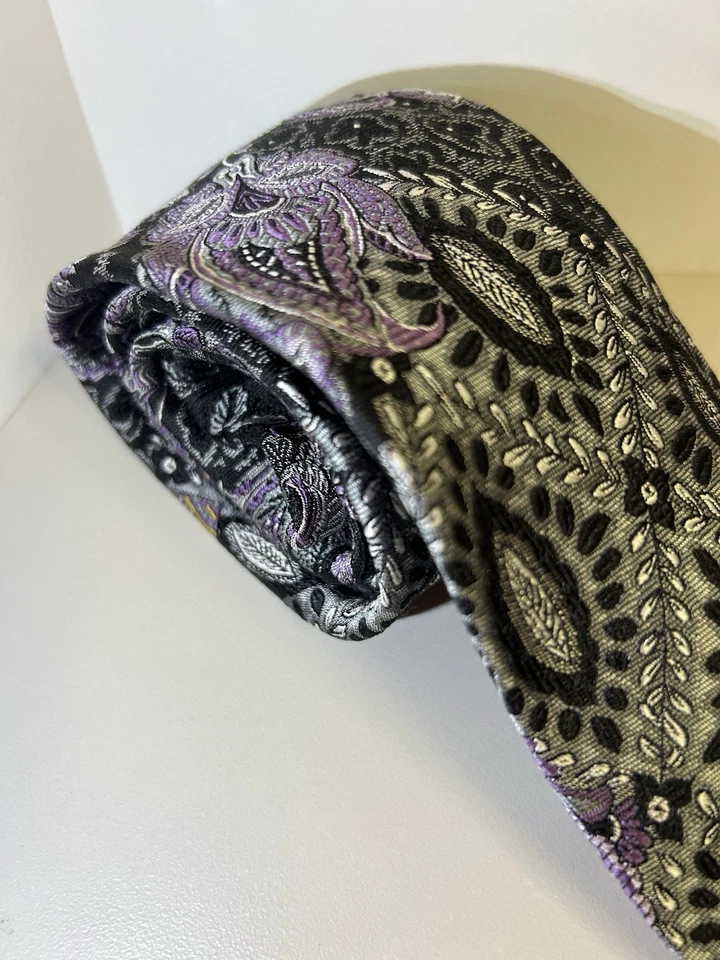 Corbata de seda Robert Talbot Carmel siete pliegues Inglaterra 2018 coleccionar 62x3 púrpura plateado Foto 4 de 4