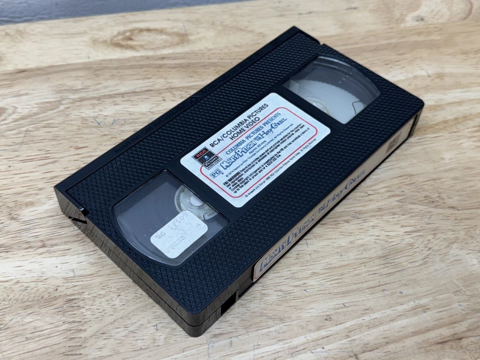  MONTY PYTHON AND THE HOLY GRAIL (1975) VHS  - Image 3 of 4