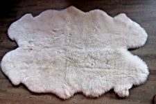 Thick Quad 100% Real Sheepskin Wool Area Rug  70.9"L × 43.3"W Ivory Rug Pelt