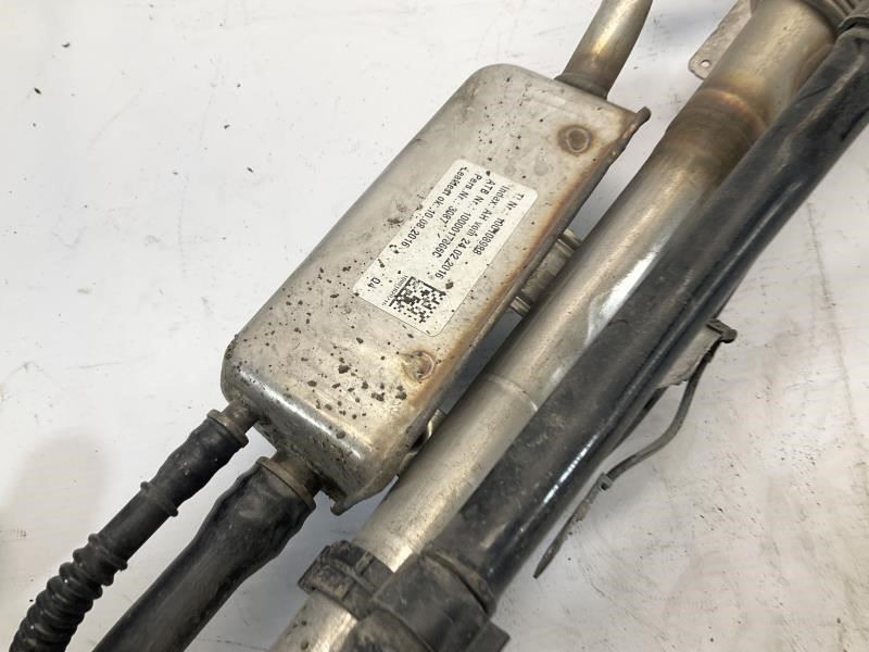 14-17 Maserati Ghibli S Q4 3.0 AWD AT Fuel Filler Tank Neck B