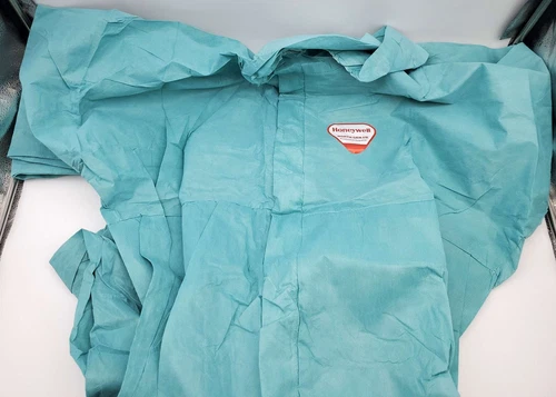 Honeywell Fire Resistant Coveralls 4XL Disposable Non-Woven Material 25596 PK 4 image 4