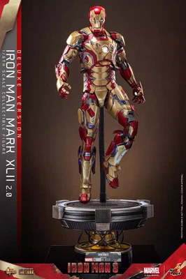 IN STOCKNew Hot Toys MMS759D66 Iron Man 3 1/6 Iron Man Mark XLII 2.0 Deluxe Ver