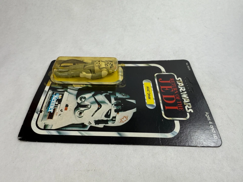 Figura AT-AT Driver Vintage Star Wars ROTJ 1984 Kenner 79 Espalda Sin perforar Foto 3 de 4