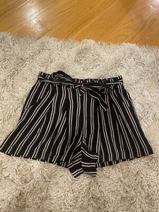 Forever 21 Striped Paper Bag Tie Front Shorts sz XS!!