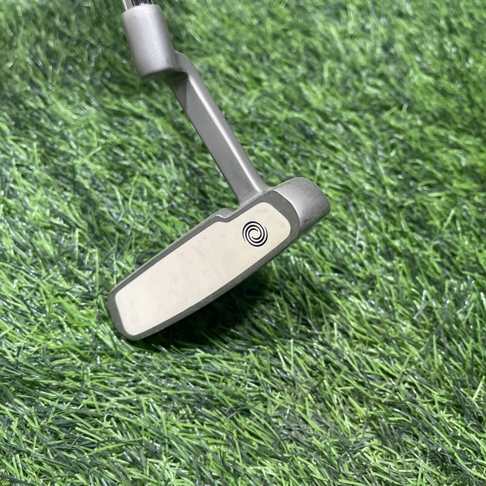 Ladies Odyssey Divine 330M  Original Steel  33 Inch   Divine Putter 45 W Flex - Image 3 of 4