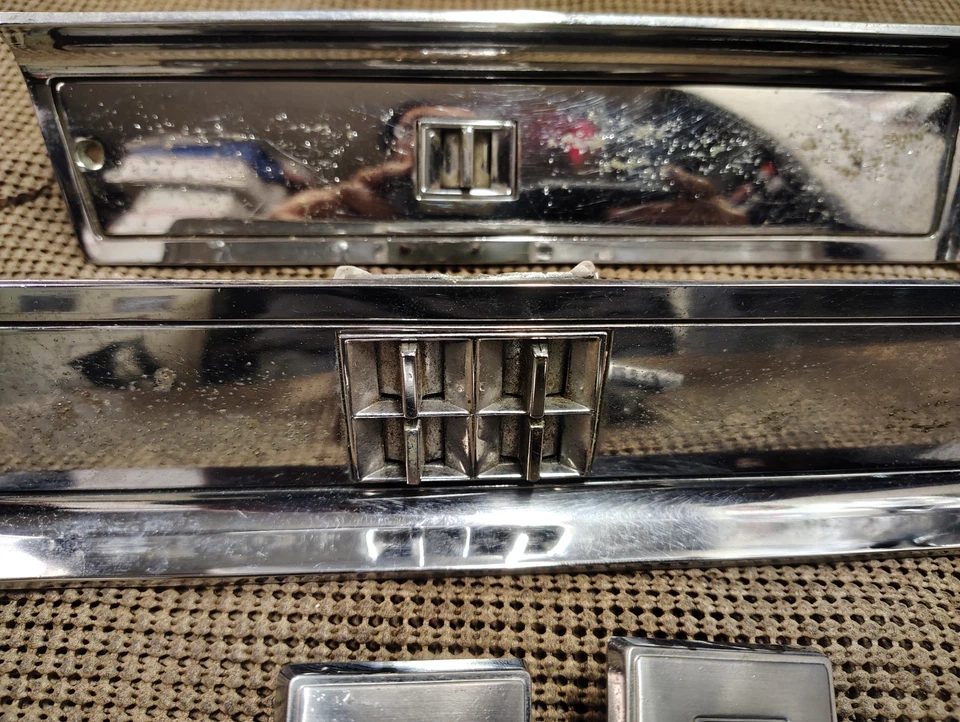 1968 - 70 别克里维埃拉和里维埃拉 GS 前后电源窗开关 9715175 79 — 第 3/4 张图片