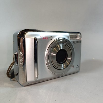 Fujifilm Digital Camera FinePix A700 7.3MP, Tested With 1GB XD