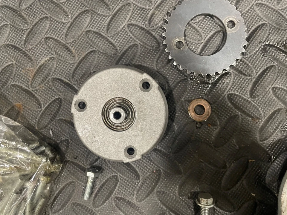 Honda CB125 CB125S 1984 guías de cadena de distribución tensor cubierta piñón Foto 4 de 4