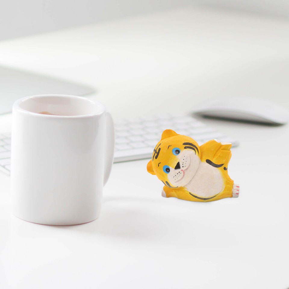 4pcs Wood Tiger Figurine Desktop Ornament Tiger Decor Tiger Figurine