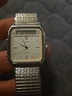 Vintage Timex Q Analog Quartz