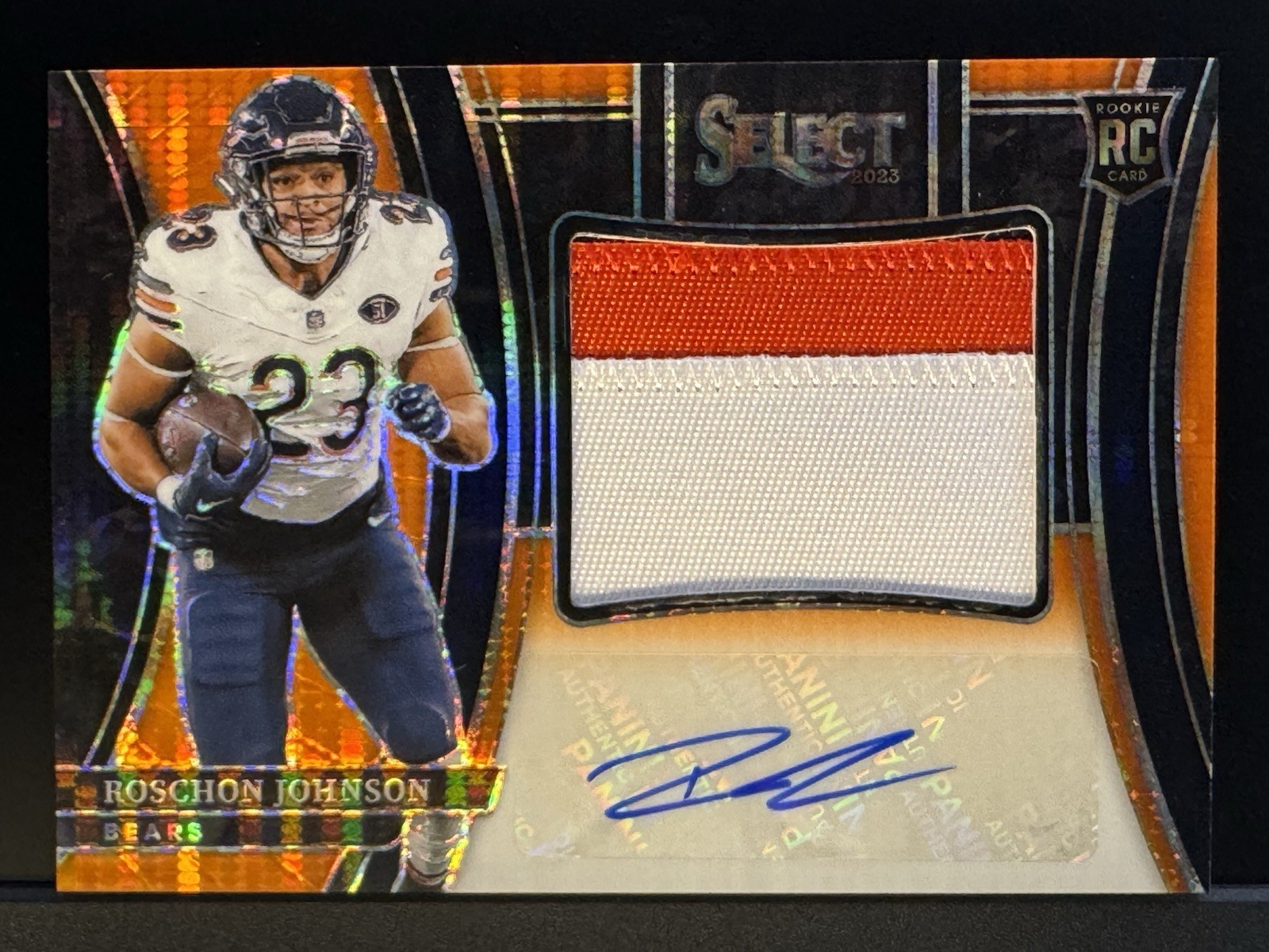 Roschon Johnson Panini Select Jumbo Rookie Signature Swatches #JRSRJO Neon Orange Pulsar
