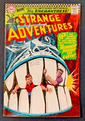 Strange Adventures #187 (DC Comics April 1966) 1st Appearance Enchantress Silver