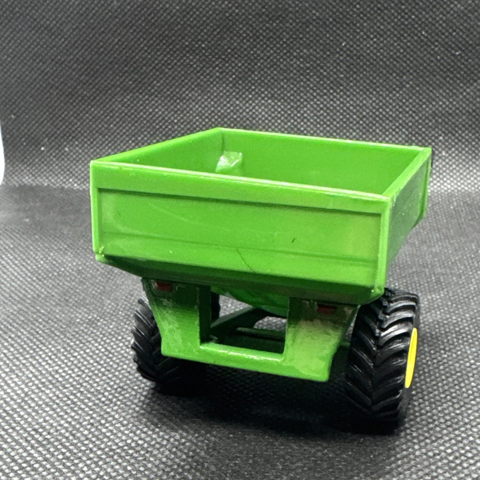 John Deere Ertl Grain Cart Toy Green Plastic Tomy 46587 3 inch - Image 2 of 4