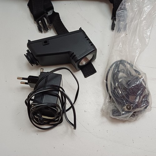 Blaupunkt CR-8110 Camcorder Video-8 PAL Ladegerät CCD *** POWER ON - Bild 3 von 18