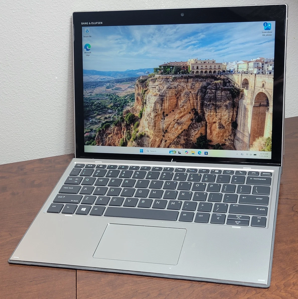 HP Intel Core i7 8th Gen. PC Laptops & Netbooks 256 GB SSD