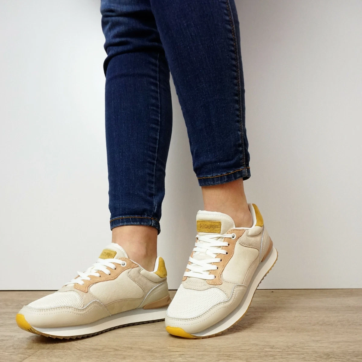 HOFF TOULOUSE BEIGE PINK LEATHER TENNIS SHOES WITH LACES AND