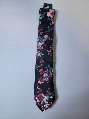 Express Men's Tie In 2.75" Skinny Width